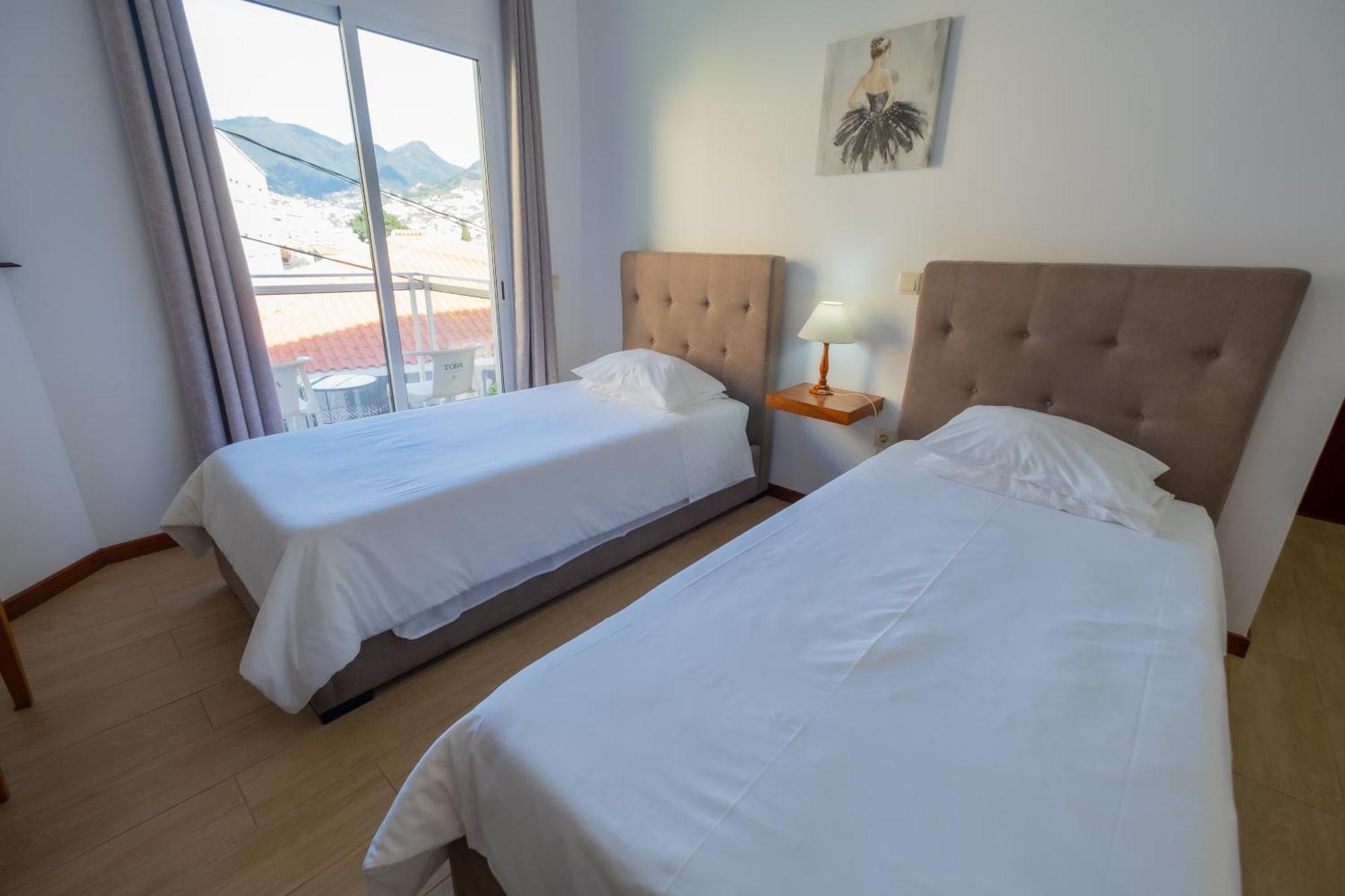 Residencial Familia Hotel Machico  Ngoại thất bức ảnh